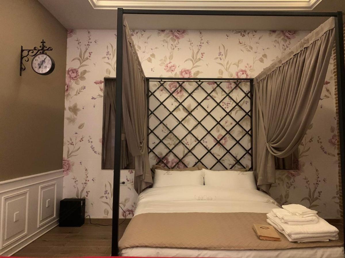 Belle, Littleparis Apartment Korce Ngoại thất bức ảnh